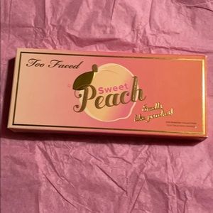 Too Faced Sweet Peach Eyeshadow Palette